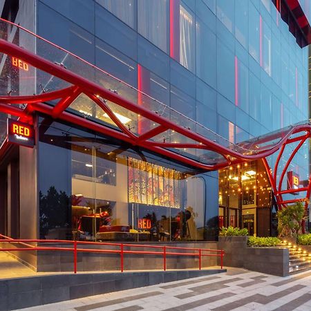 Hotel Radisson Red Danang Zewnętrze zdjęcie