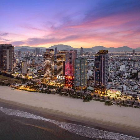 Hotel Radisson Red Danang Zewnętrze zdjęcie