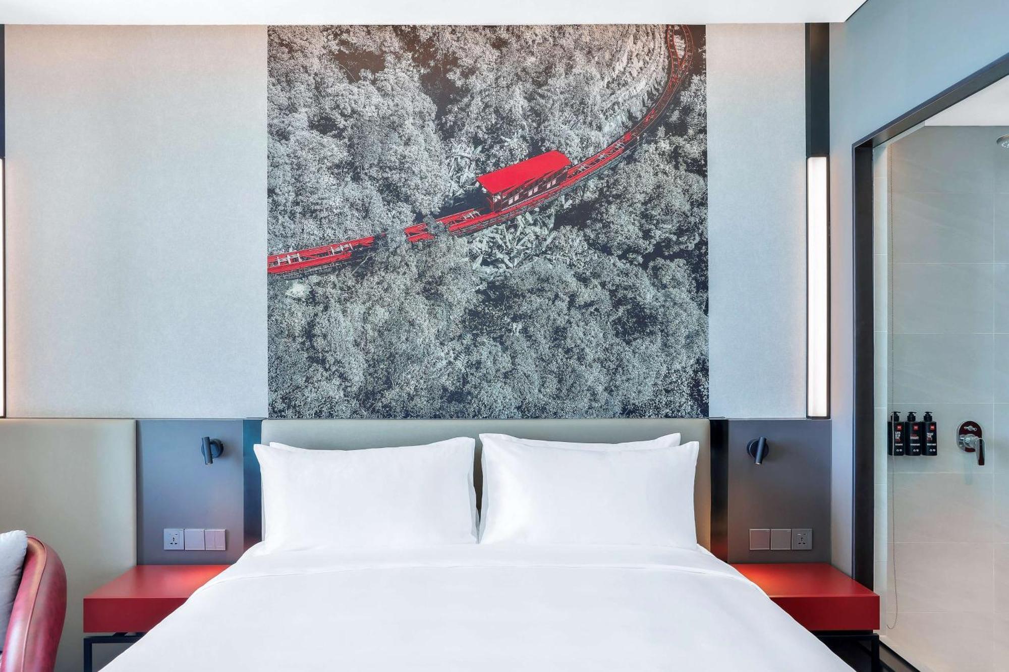 Hotel Radisson Red Danang Zewnętrze zdjęcie