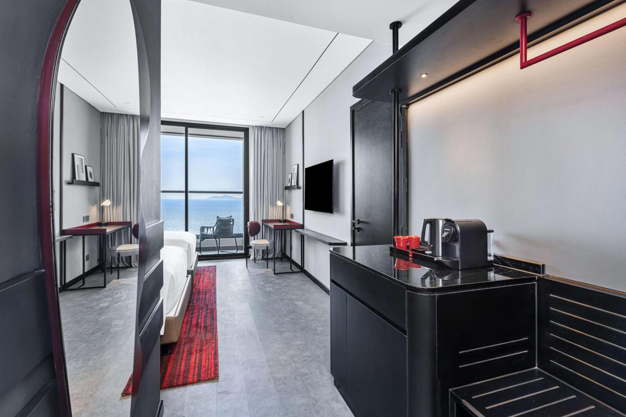 Hotel Radisson Red Danang Zewnętrze zdjęcie