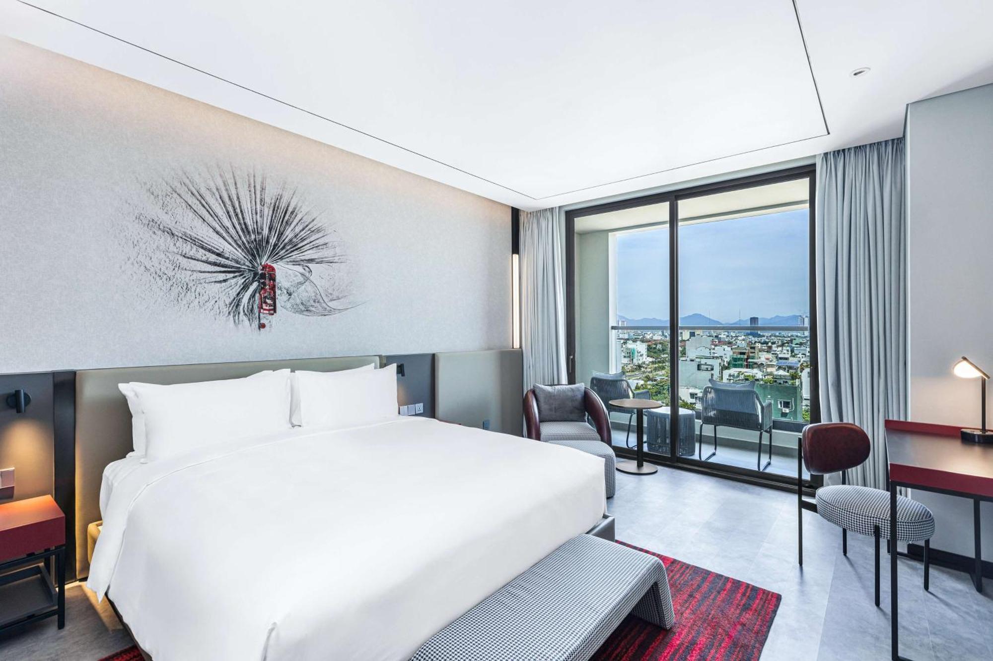Hotel Radisson Red Danang Zewnętrze zdjęcie
